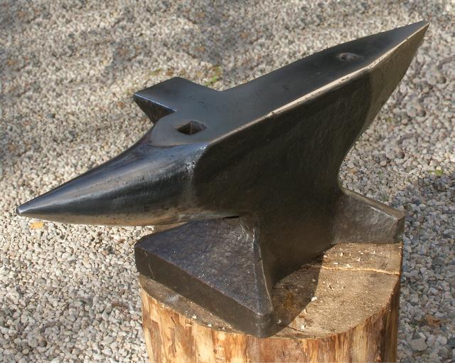 SandH anvil three quarter view